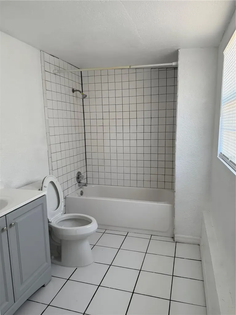 4737 56th Avenue N St Petersburg FL 33714
