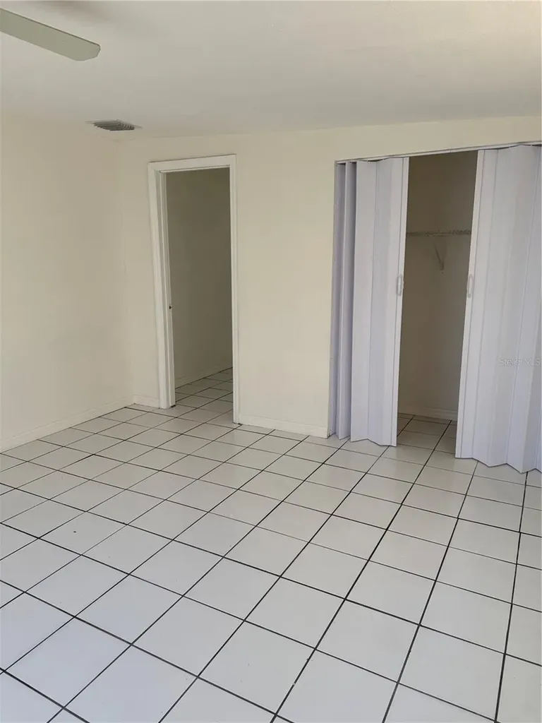 4737 56th Avenue N St Petersburg FL 33714