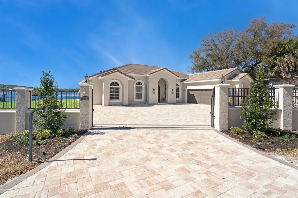 10839 Lakeshore Drive Clermont FL 34711