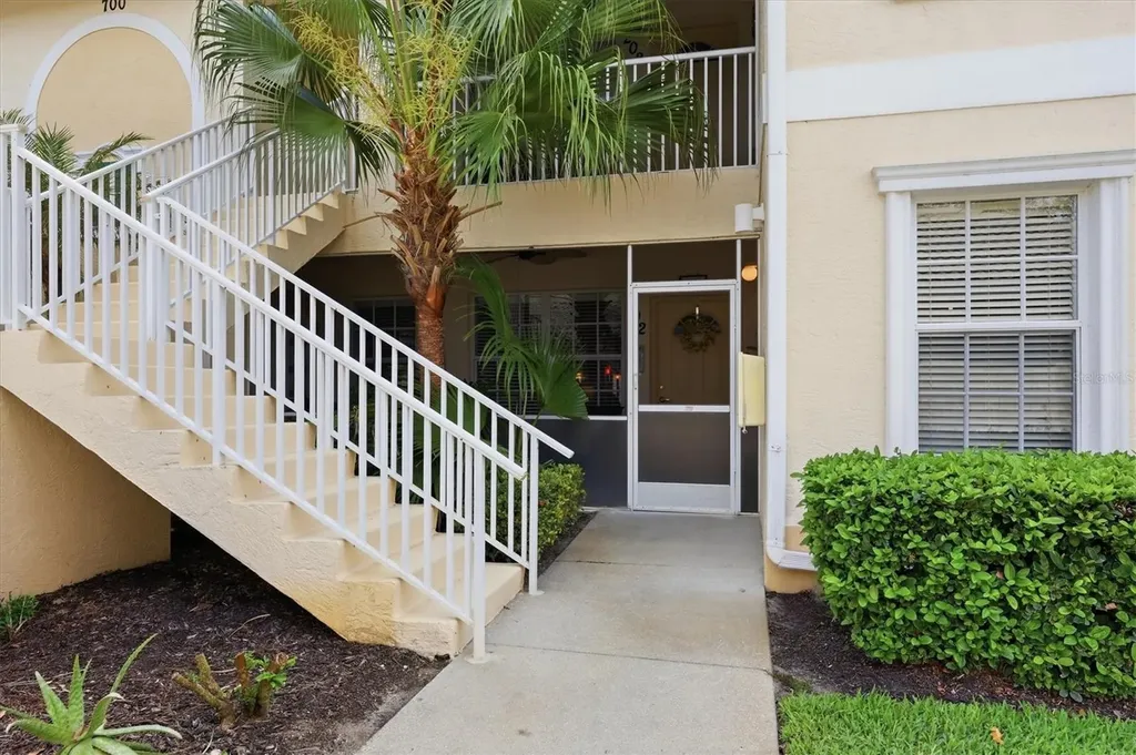 700 Mirabella Circle Venice FL 34292