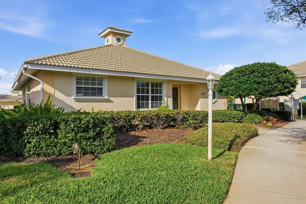 700 Mirabella Circle Venice FL 34292