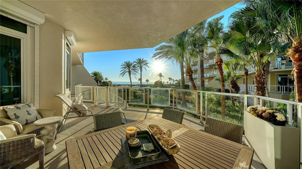 2165 Gulf Of Mexico Drive Longboat Key FL 34228
