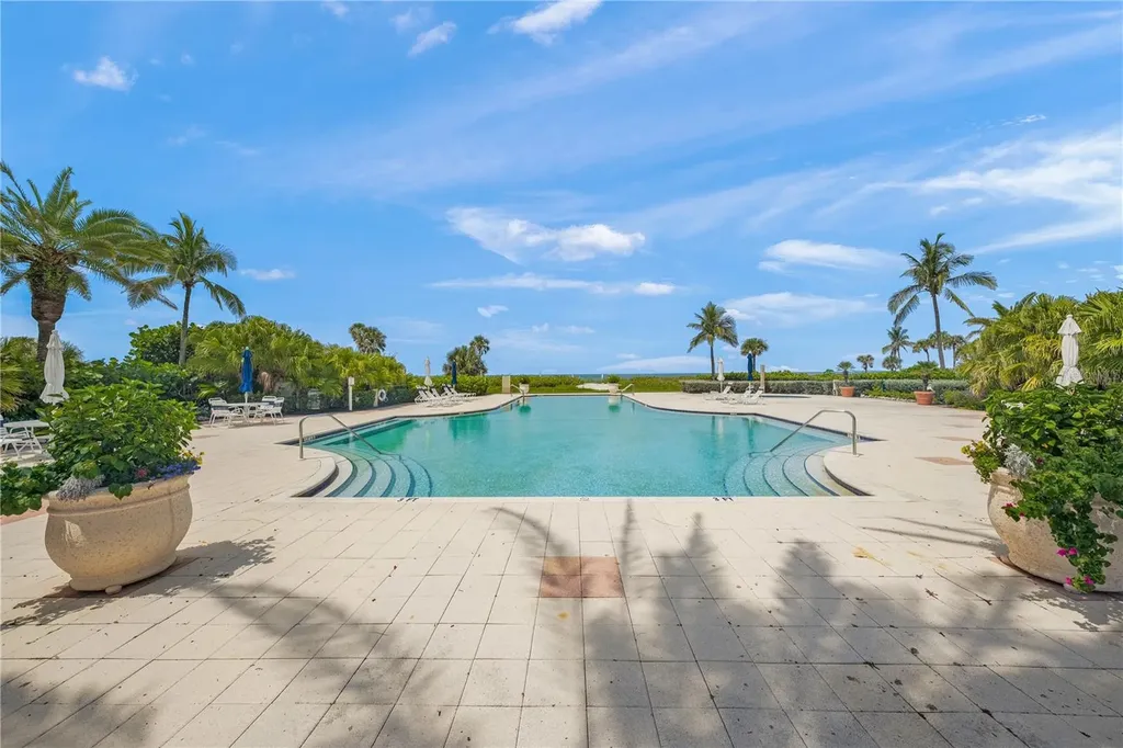 2165 Gulf Of Mexico Drive Longboat Key FL 34228
