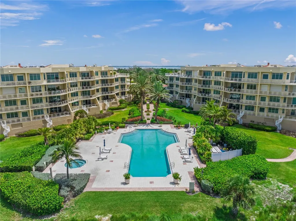 2165 Gulf Of Mexico Drive Longboat Key FL 34228