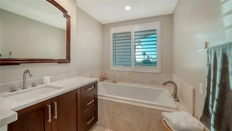 2165 Gulf Of Mexico Drive Longboat Key FL 34228