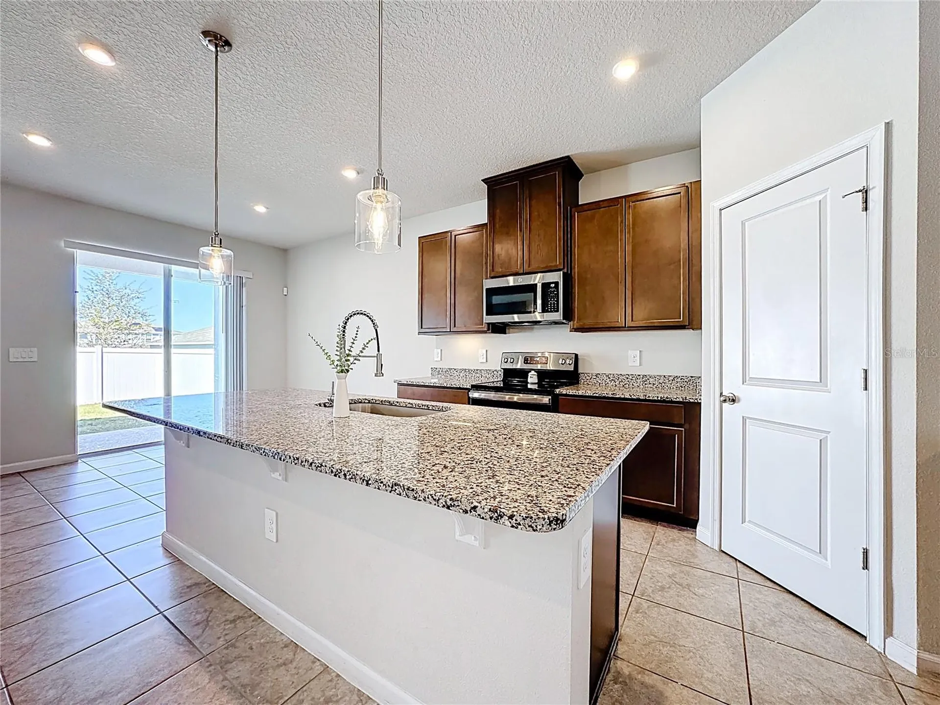 535 Rominger Loop Apopka FL 32712