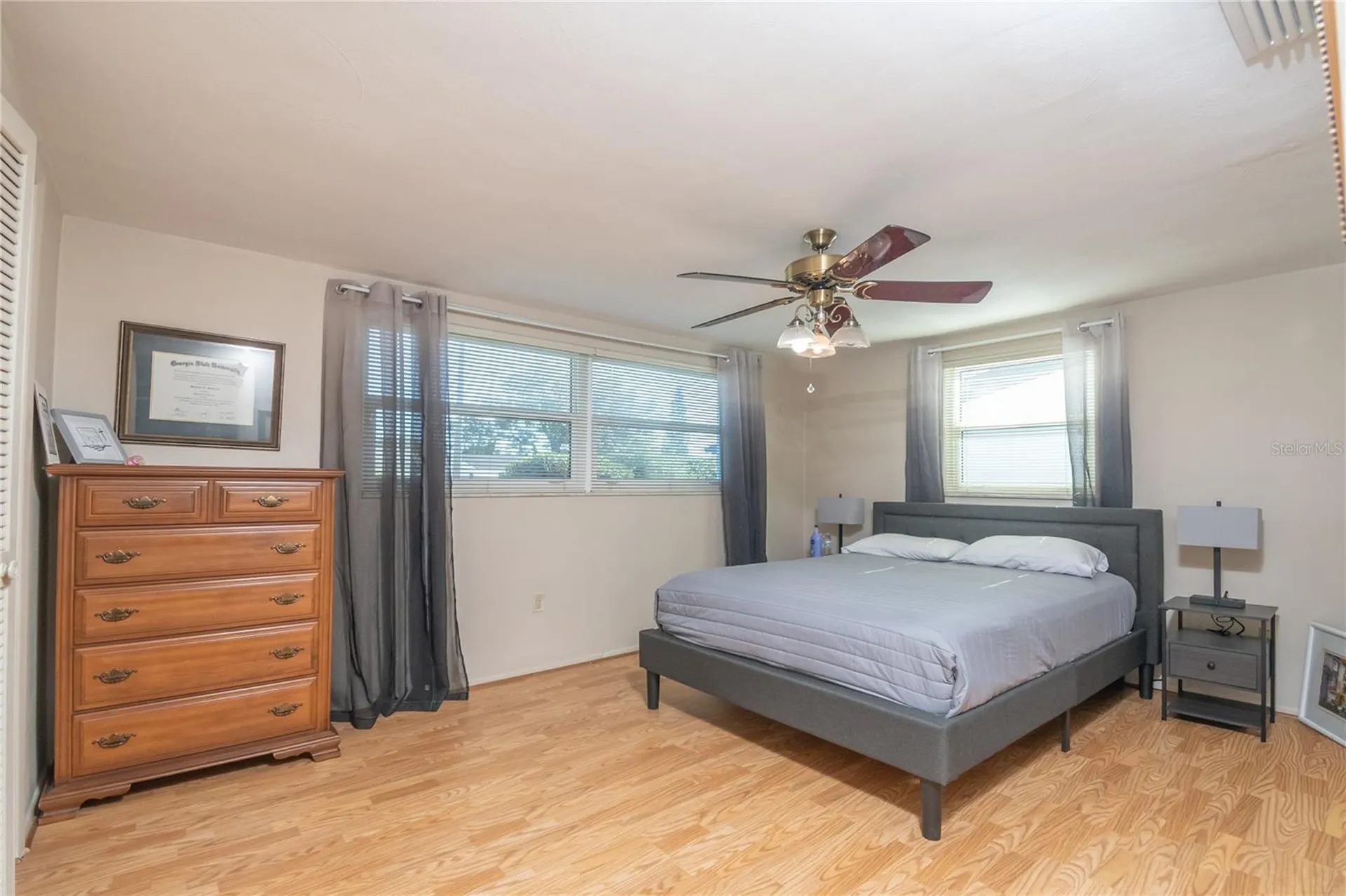 5207 School Road New Port Richey FL 34653