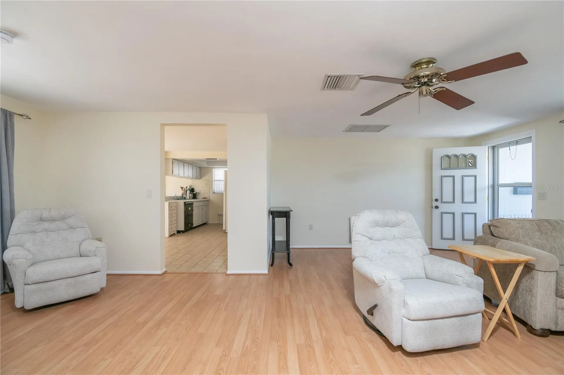 5207 School Road New Port Richey FL 34653
