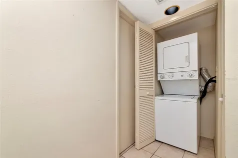 211 Woodland Drive Osprey FL 34229