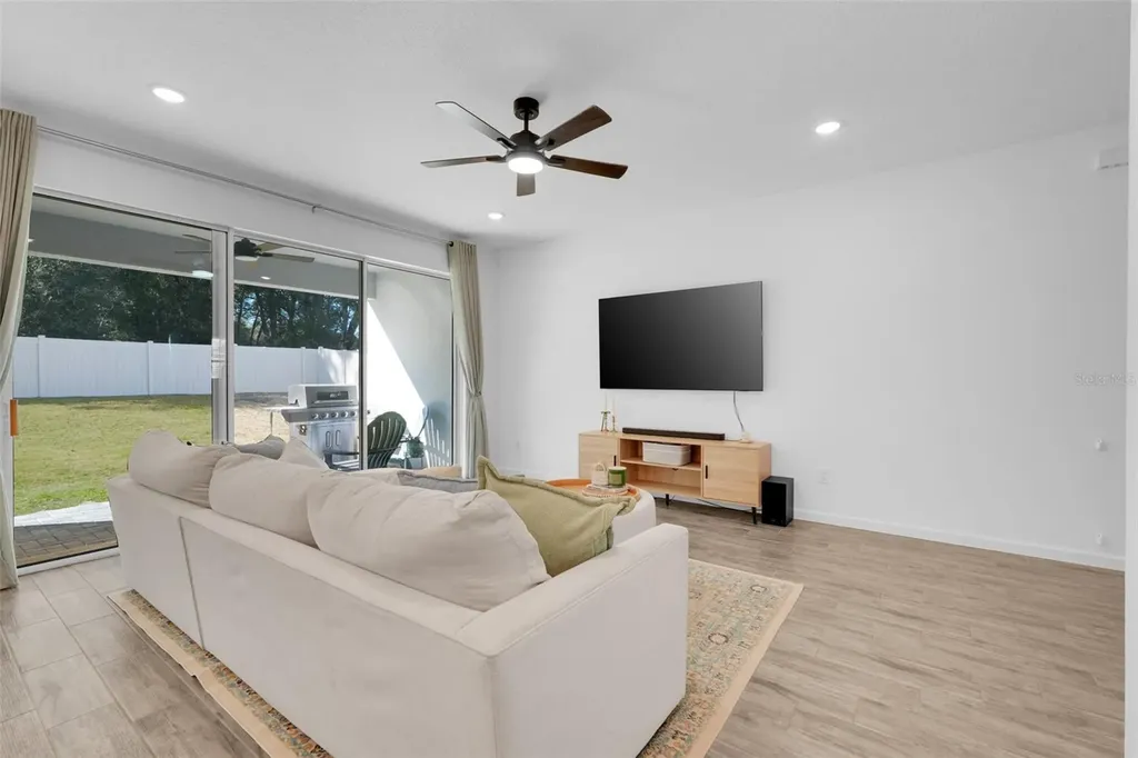 2385 Sirena Lane Mount Dora FL 32757
