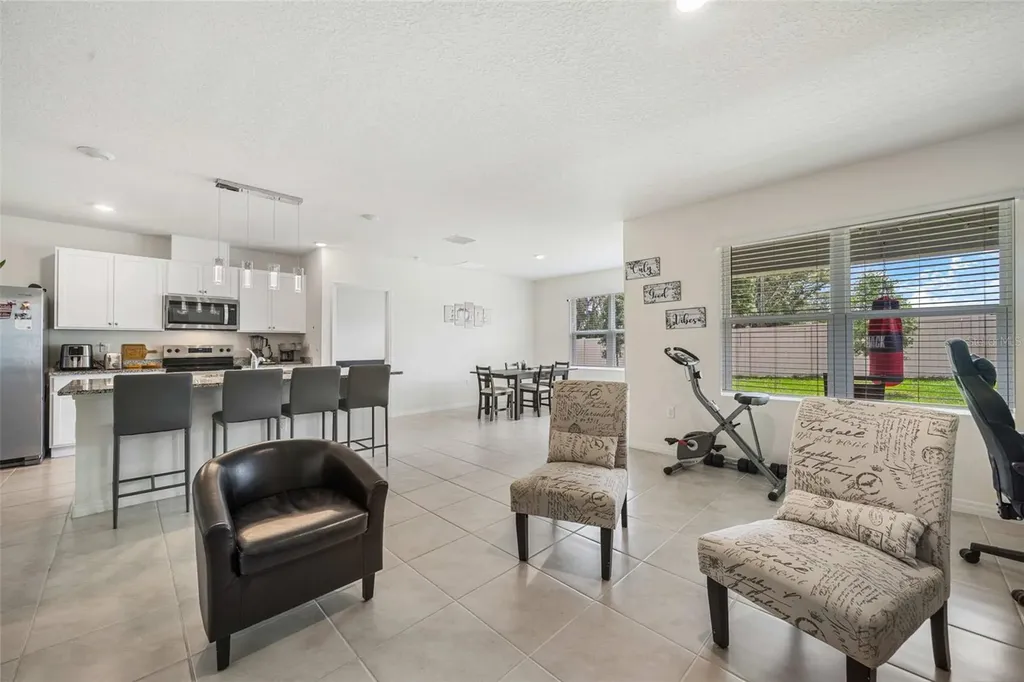 1421 Cumberland Avenue Davenport FL 33837