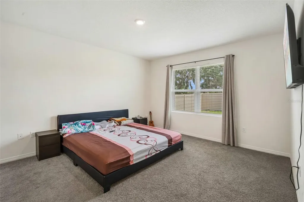 1421 Cumberland Avenue Davenport FL 33837
