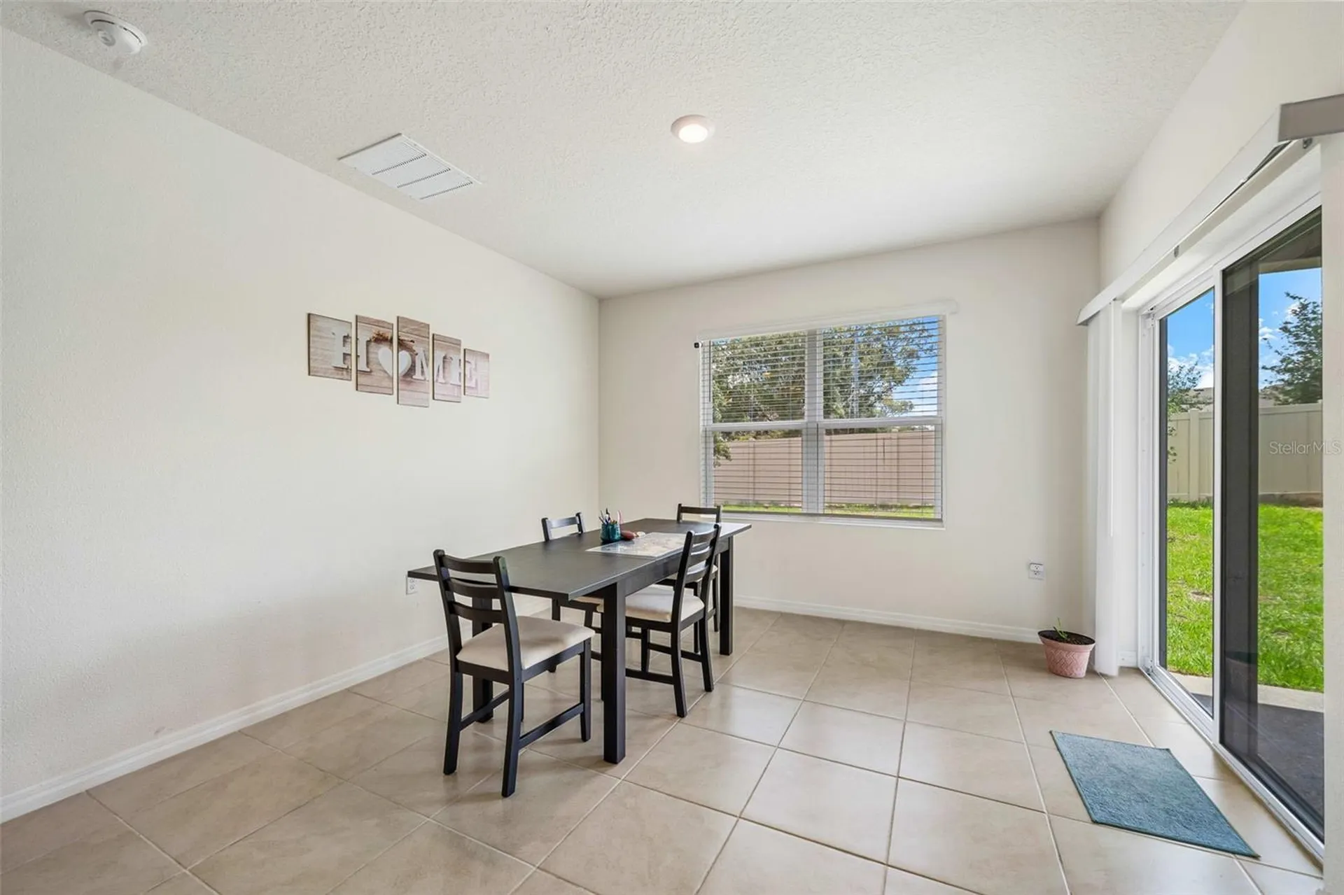 1421 Cumberland Avenue Davenport FL 33837