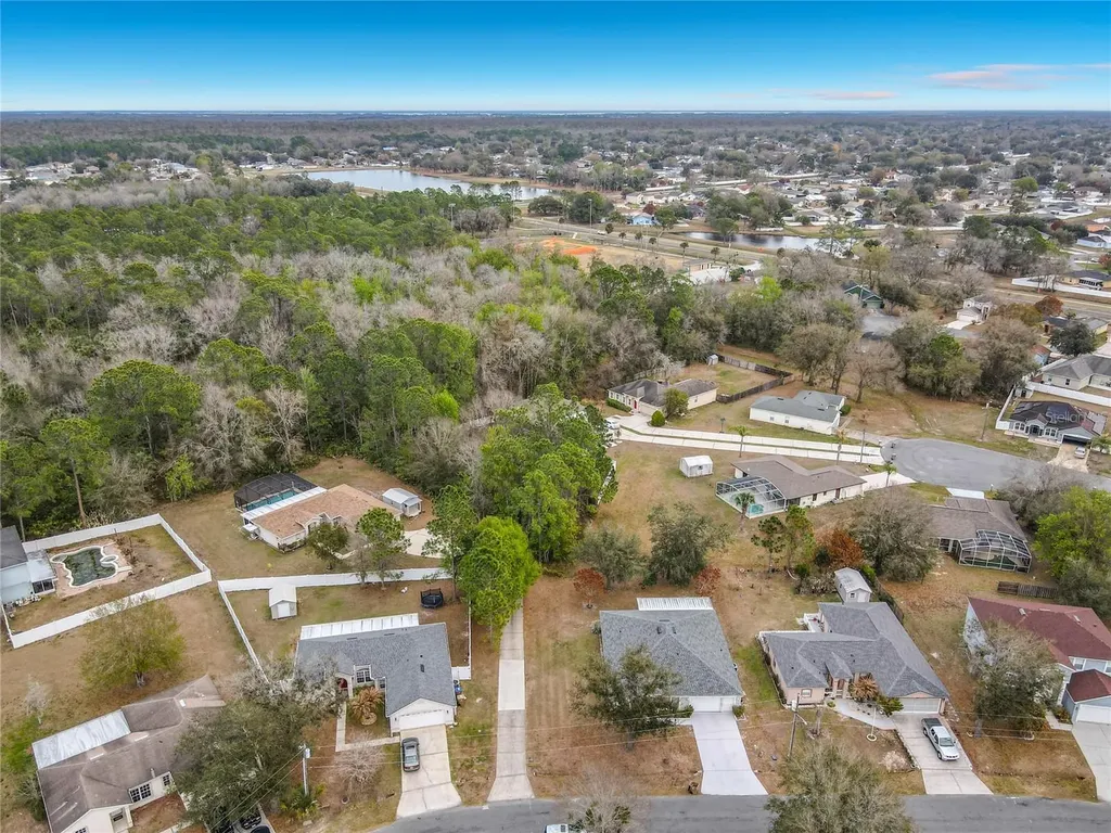 937 Van Loon Court Kissimmee FL 34758