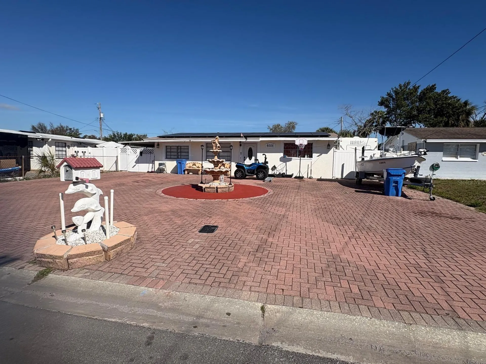 6005 W Clifton Street Tampa FL 33634