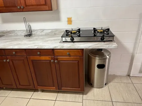 6005 W Clifton Street Tampa FL 33634