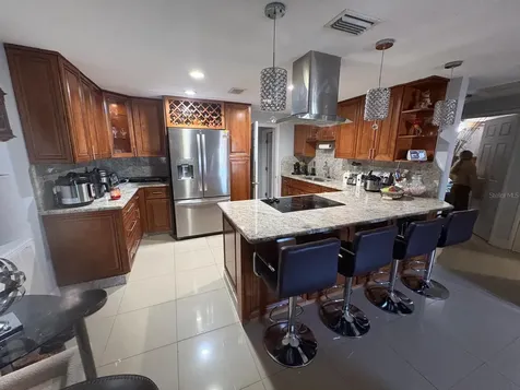 6005 W Clifton Street Tampa FL 33634