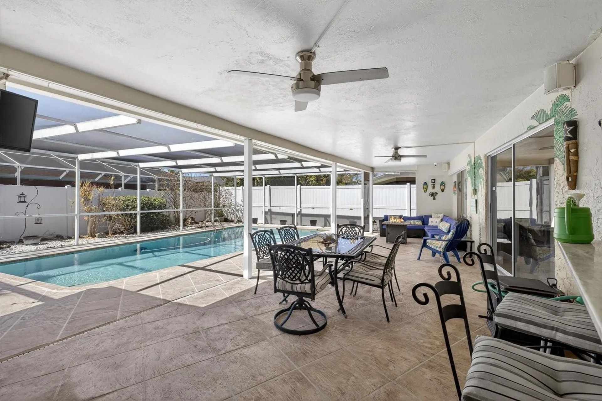 8134 Bayshore Drive Seminole FL 33776