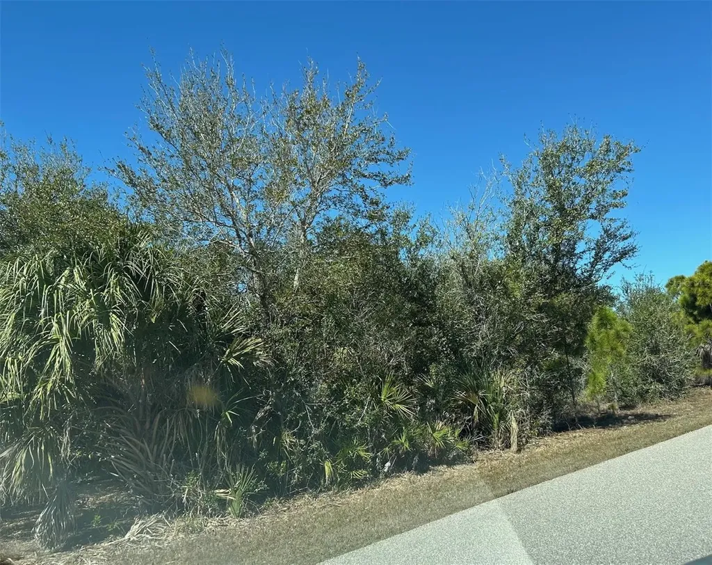 9485 Nastrand Circle Port Charlotte FL 33981