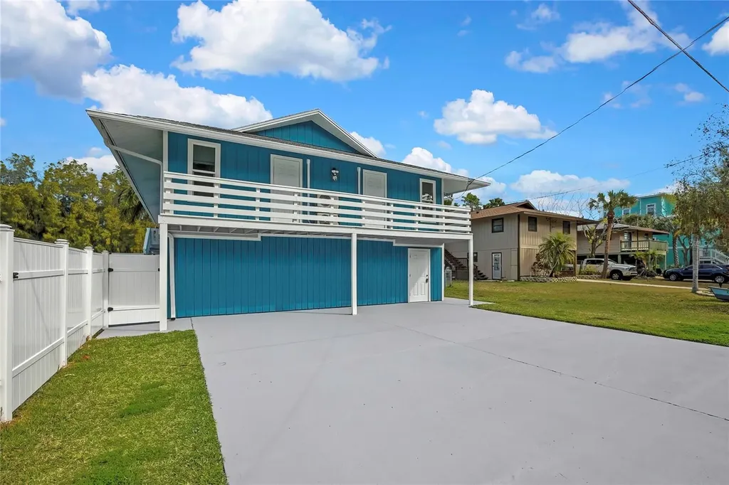 6703 Seaview Boulevard Hudson FL 34667