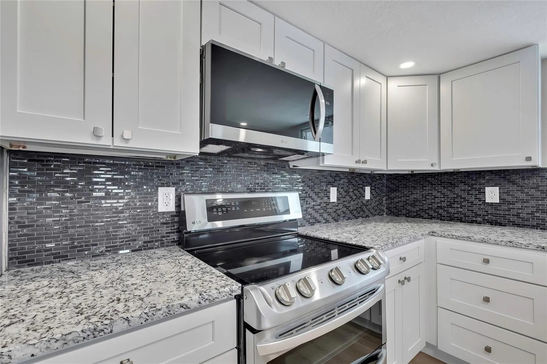 6703 Seaview Boulevard Hudson FL 34667