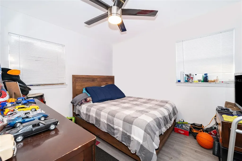10 E Celeste Street Apopka FL 32703