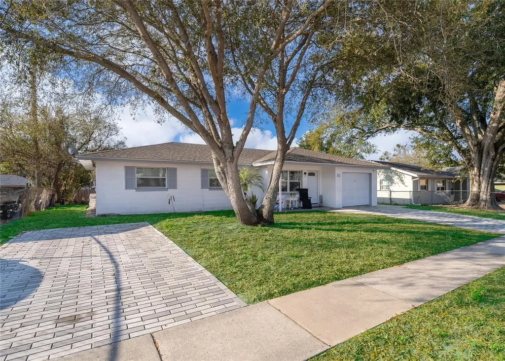 10 E Celeste Street Apopka FL 32703