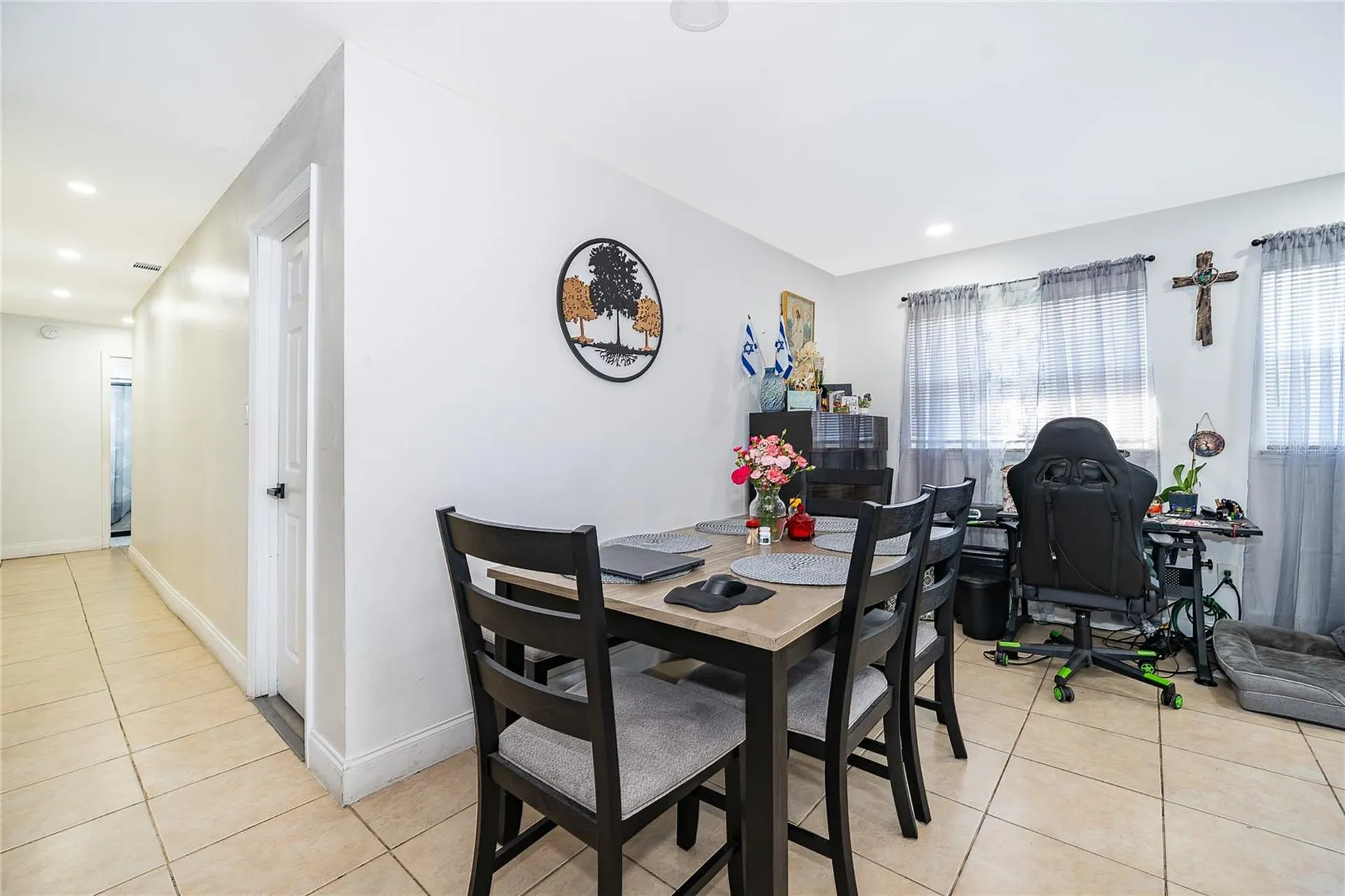 10 E Celeste Street Apopka FL 32703
