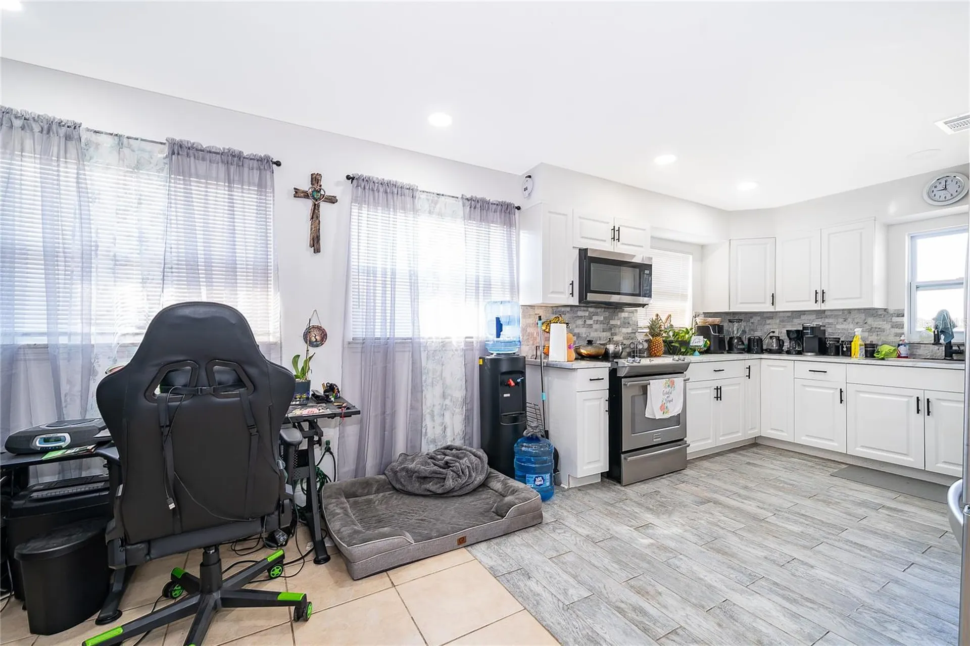 10 E Celeste Street Apopka FL 32703