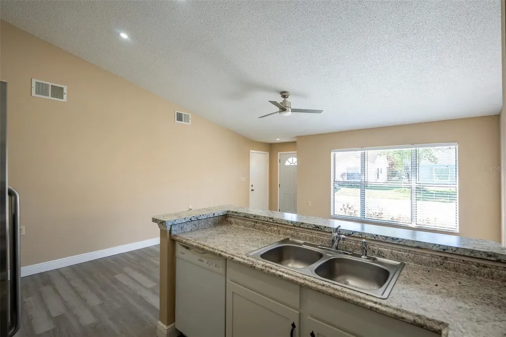 1025 Clovercrest Road Orlando FL 32811