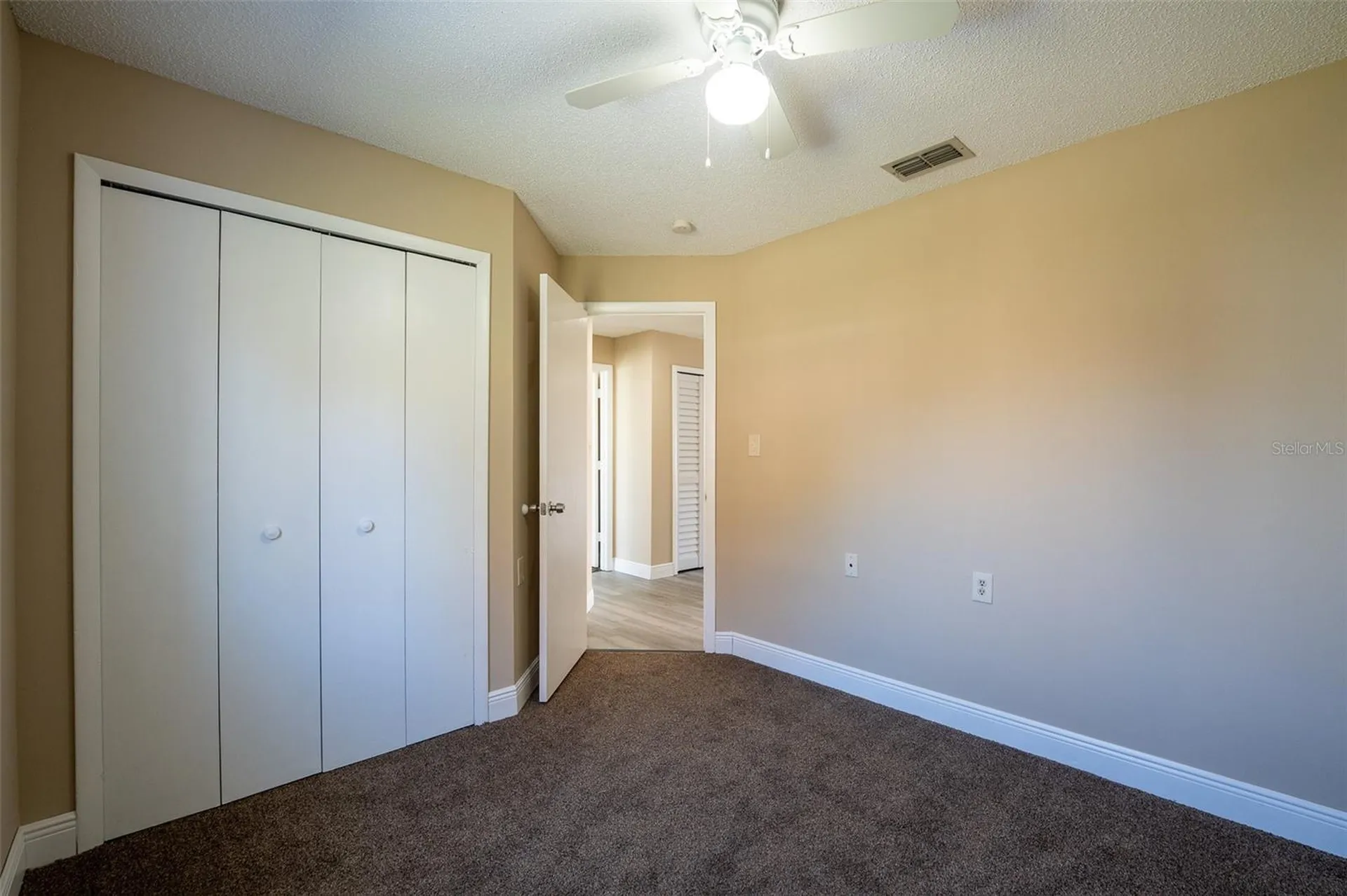 1025 Clovercrest Road Orlando FL 32811