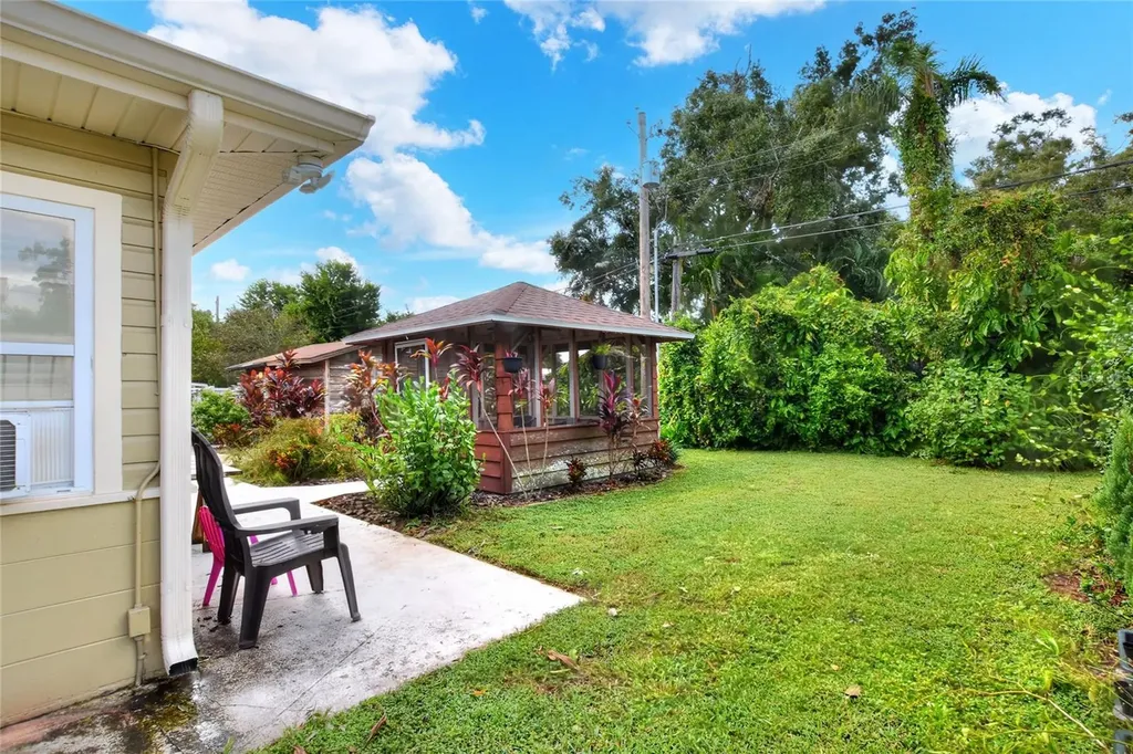 1819 Meadowbrook Avenue Lakeland FL 33803