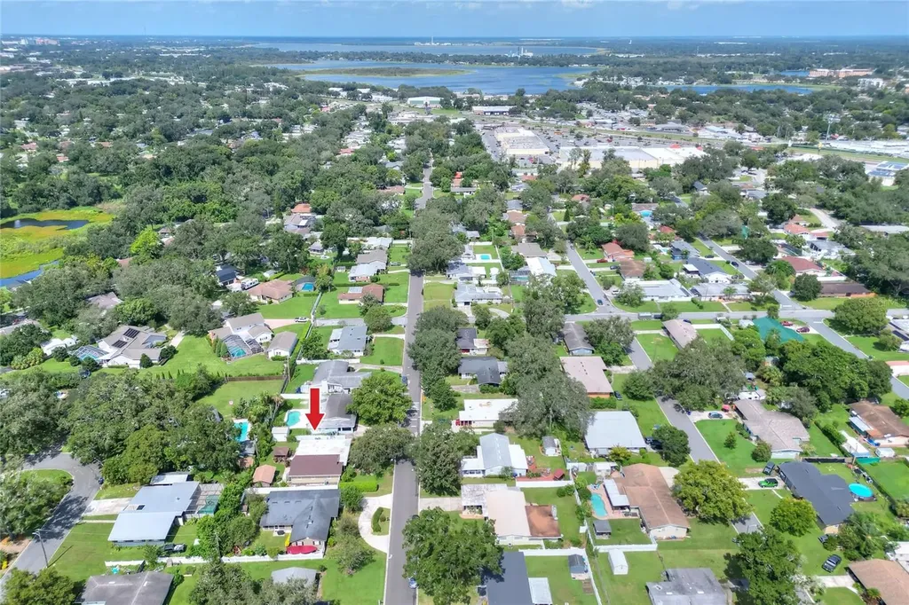 1819 Meadowbrook Avenue Lakeland FL 33803