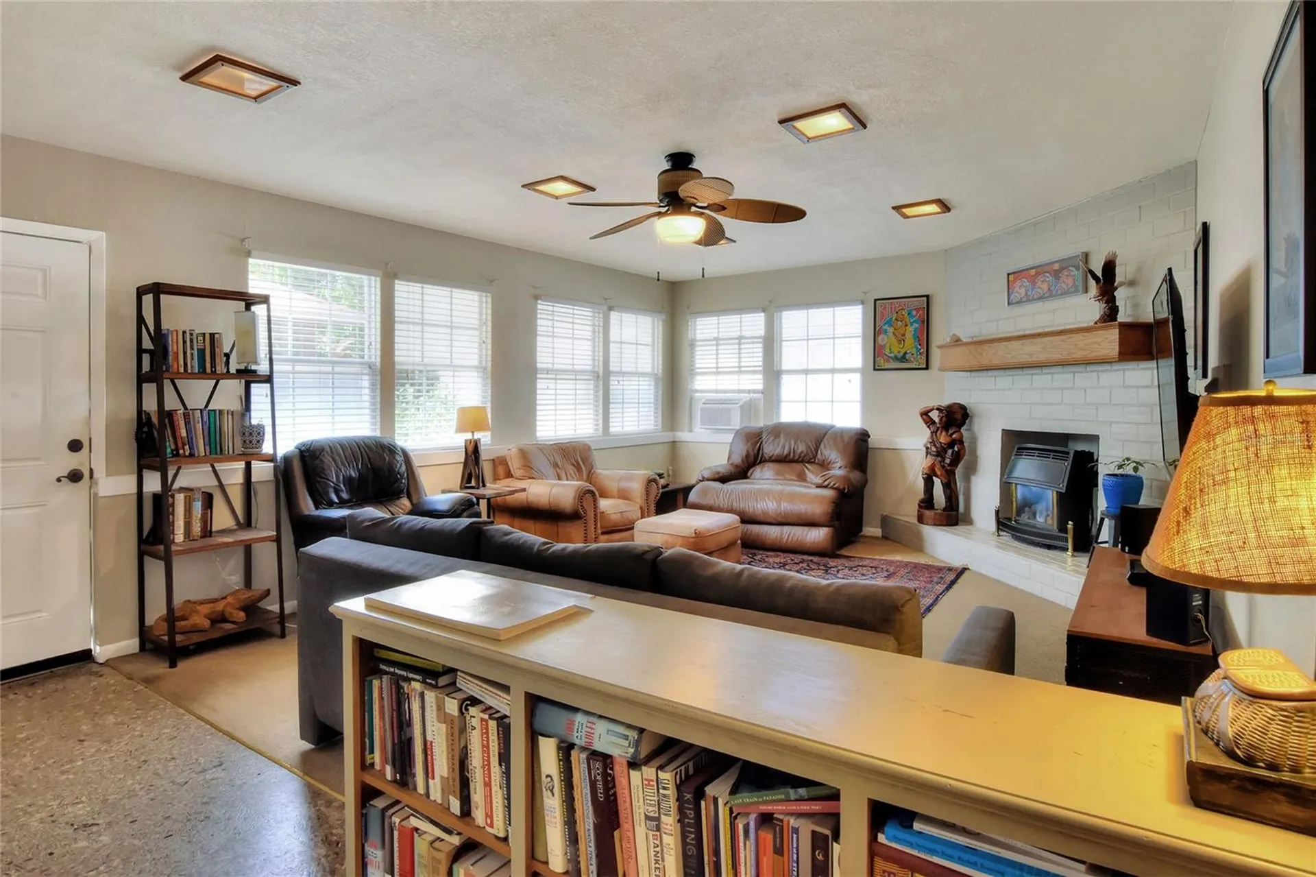1819 Meadowbrook Avenue Lakeland FL 33803