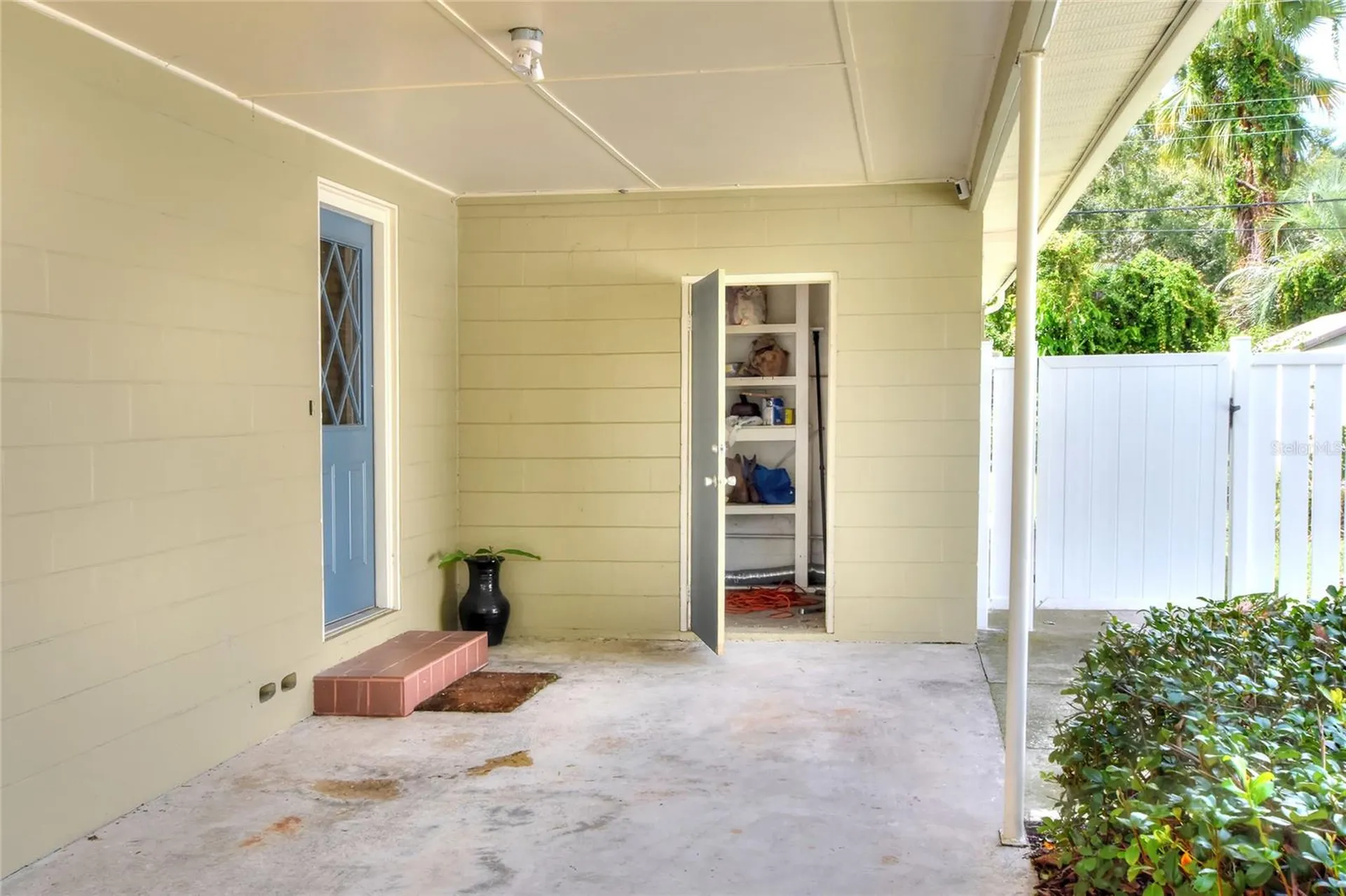 1819 Meadowbrook Avenue Lakeland FL 33803