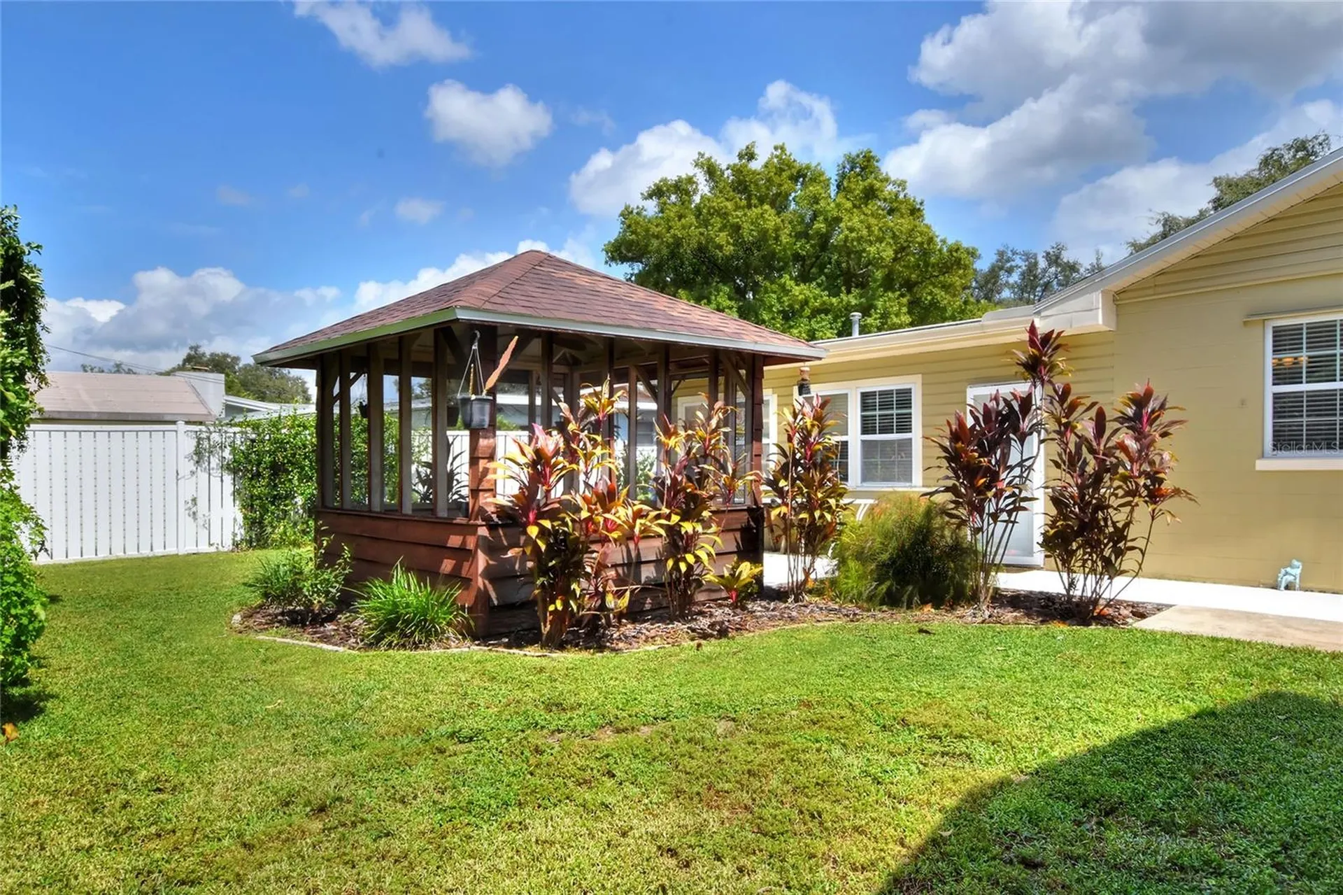 1819 Meadowbrook Avenue Lakeland FL 33803