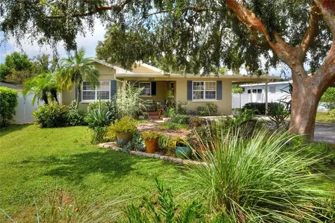 1819 Meadowbrook Avenue Lakeland FL 33803
