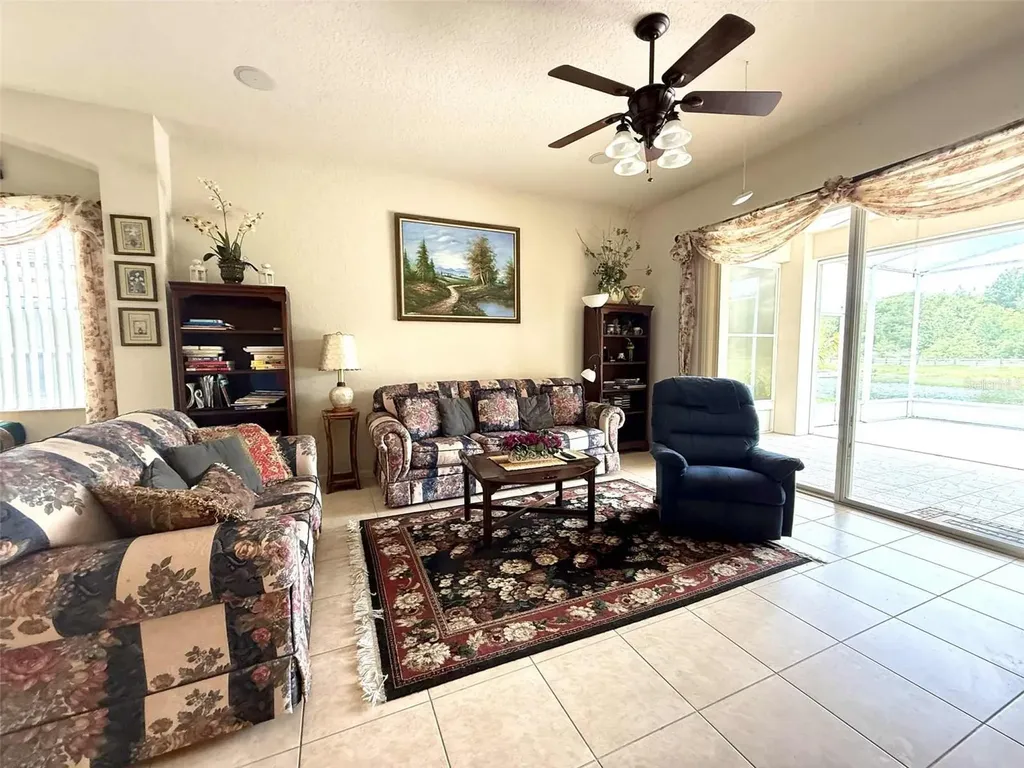 3539 Maple Ridge Loop Kissimmee FL 34741