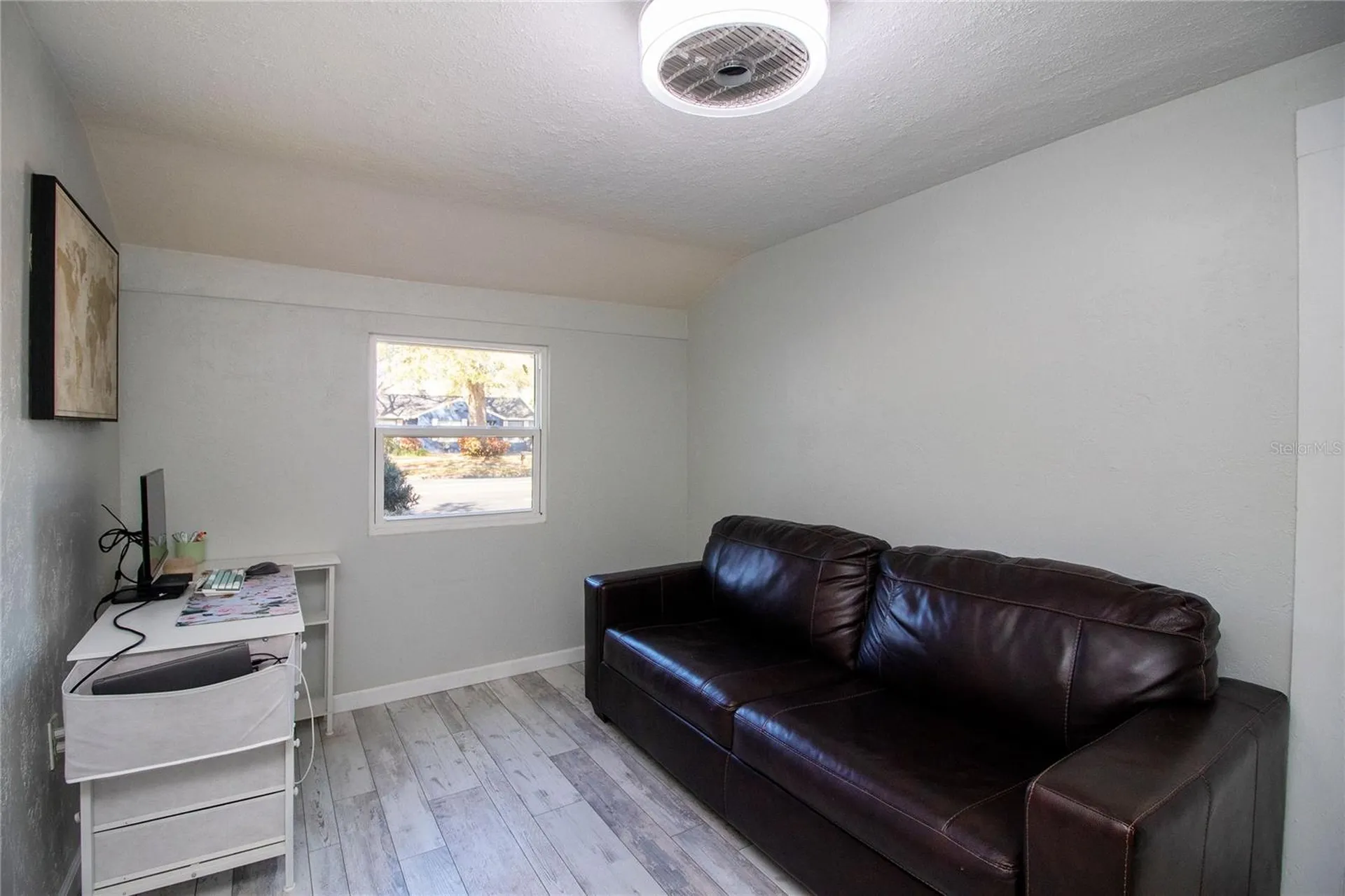 1547 35th Avenue N St Petersburg FL 33704
