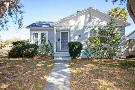 1547 35th Avenue N St Petersburg FL 33704