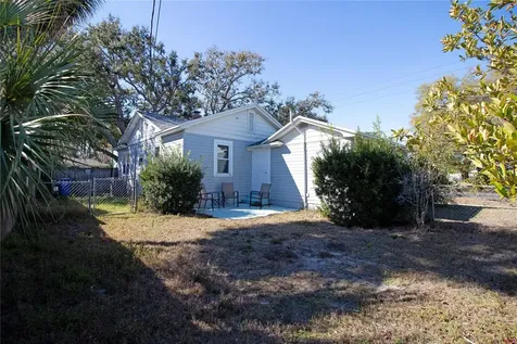 1547 35th Avenue N St Petersburg FL 33704