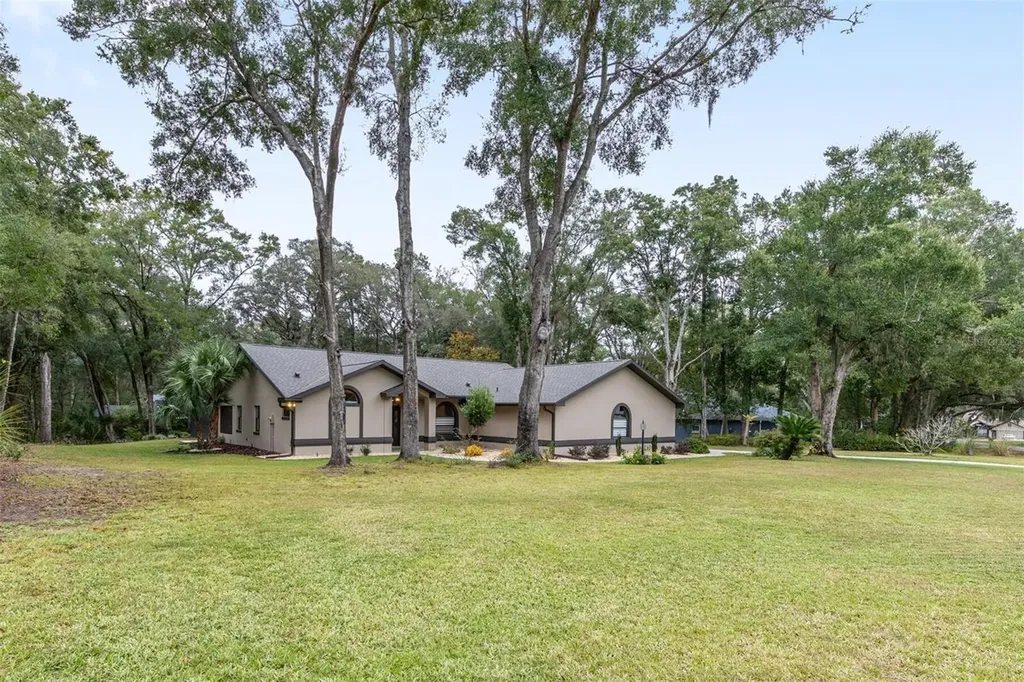 19349 SW 90th Lane Road Dunnellon FL 34432