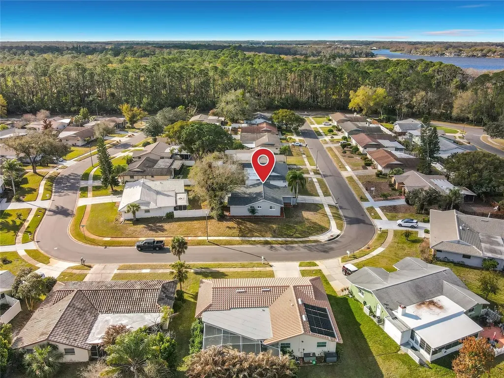 819 Helmsman Way Palm Harbor FL 34685