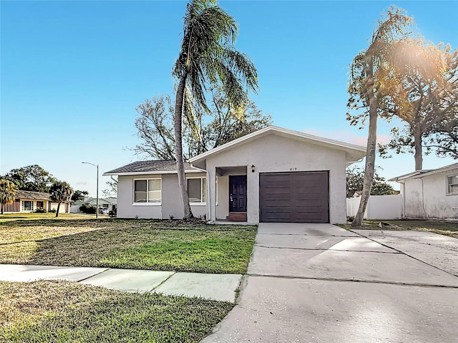 819 Helmsman Way Palm Harbor FL 34685