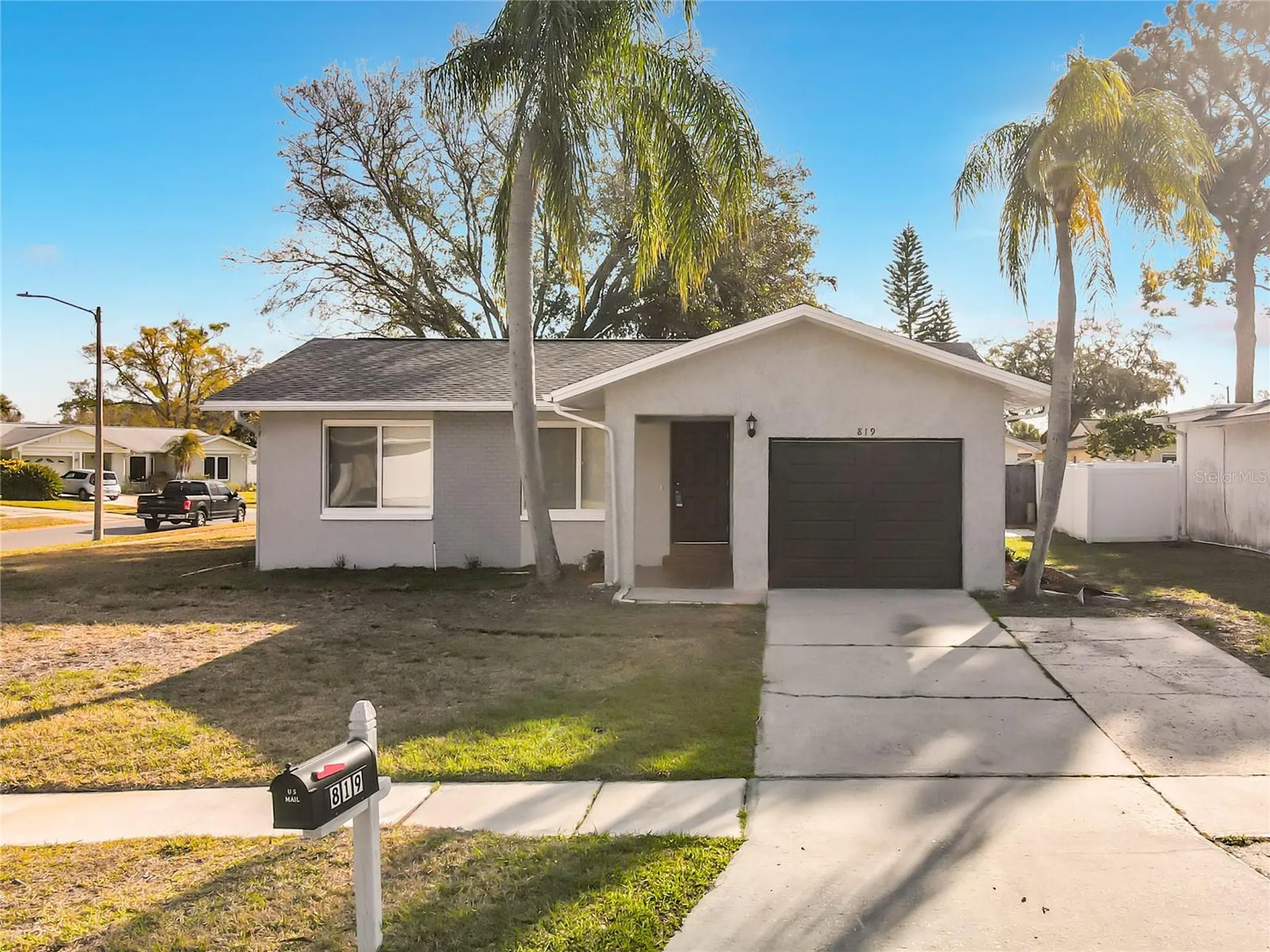 819 Helmsman Way Palm Harbor FL 34685