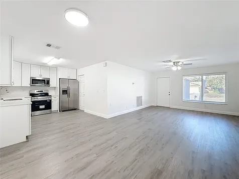 819 Helmsman Way Palm Harbor FL 34685