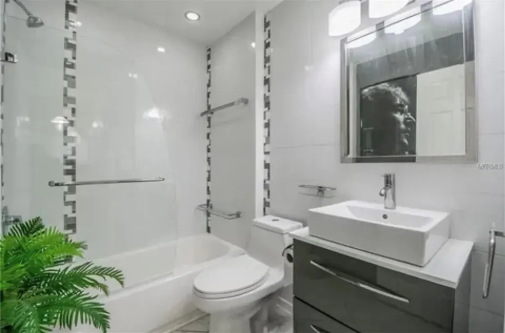 16101 Rambling Vine Drive E Tampa FL 33624