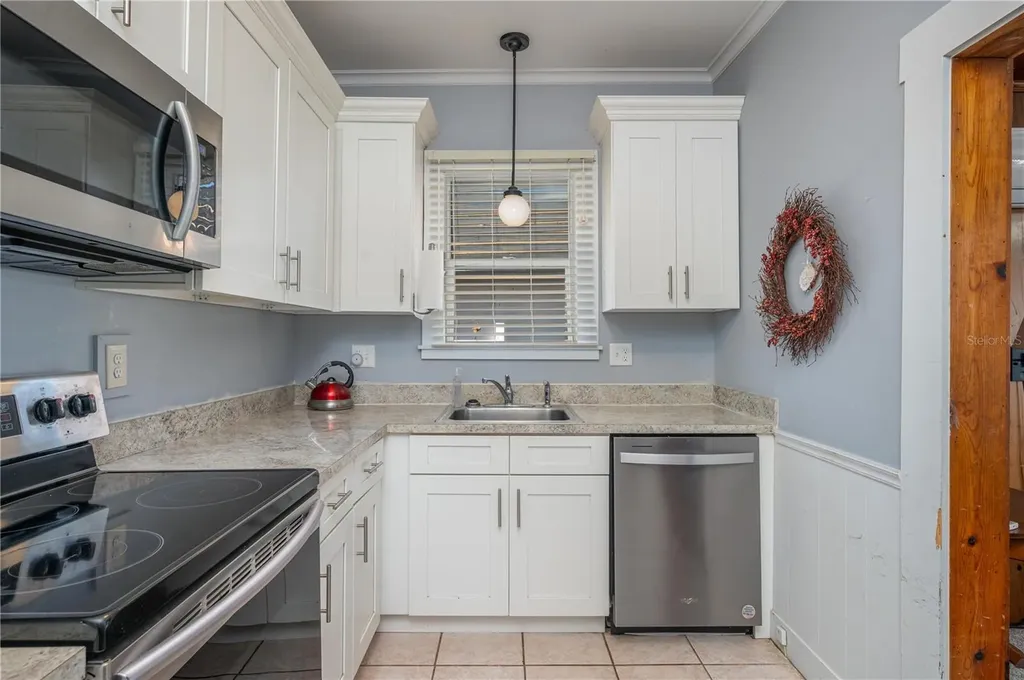 427 Avenue E SE Winter Haven FL 33880