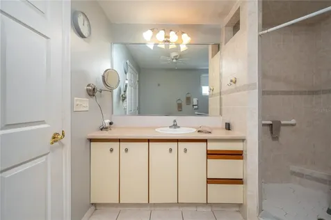 427 Avenue E SE Winter Haven FL 33880