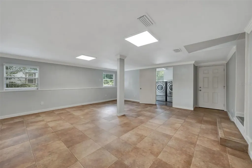 1310 Coletta Drive Orlando FL 32807